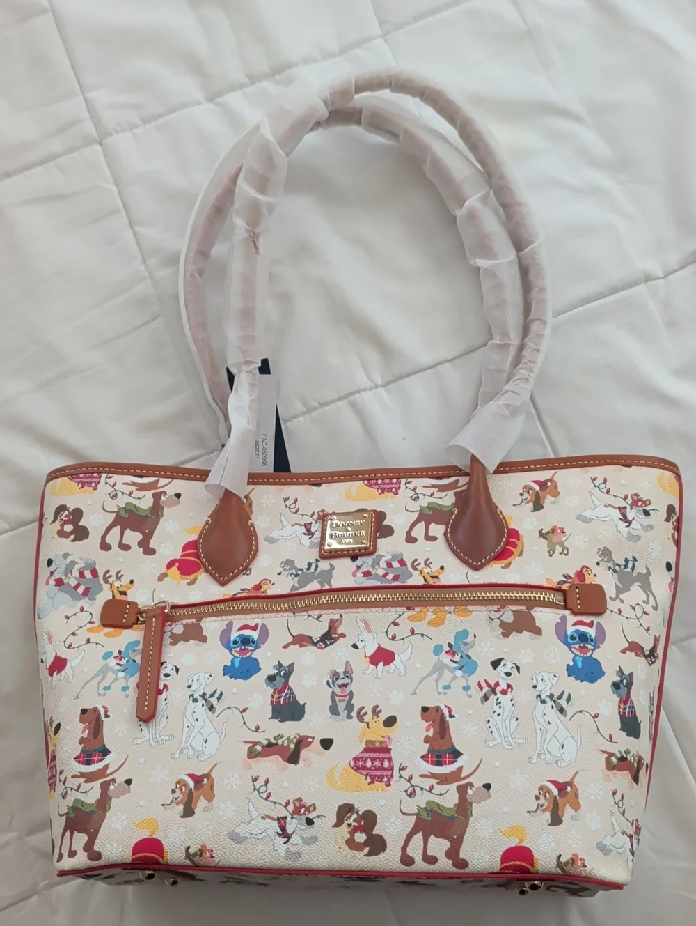 NWT 2021 Dooney & Bourke Disney Santa Tails Holiday Tote/Purse